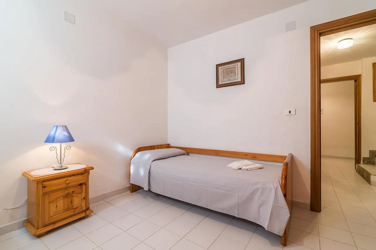 Affittasardegna-Casa Lentischio Apartment Stintino